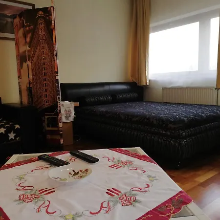 Apartment Riverside Apartman