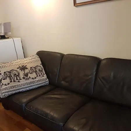 Riverside Apartman